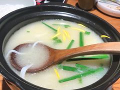 云南过桥米线-云海肴·汽锅鸡·云南菜(高德置地店)