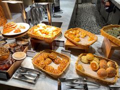 -上海临港美爵酒店·铃兰西餐厅