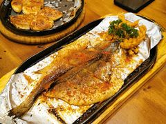 -老东镇啤酒屋海鲜加工·蒸汽海鲜·海鲜烧烤(台东店)