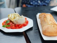 burrata&nbsp;caprese-Fiume福弥意大利餐厅