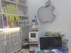 -修卜凡二手严选店·手机维修·回收租赁(川沙地铁站店)