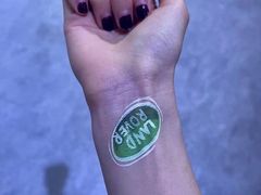 -上海伟杰·捷豹路虎4S店(闵行店)