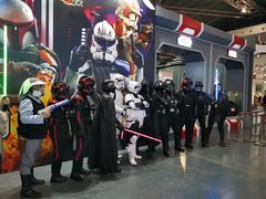 -东浩兰生上海世博展览馆