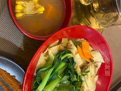 -衡哥肉铺