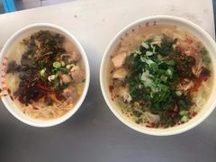 -文山荷鲜居(翠湖店)