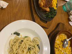 -萨莉亚意式餐厅(南海万达广场店)