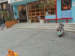 -山与蓝·轻糖鲜果蛋糕(勒泰店)