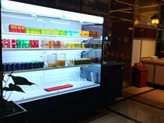 -大中华希尔顿酒店-念自助餐·嗨啤·小龙虾