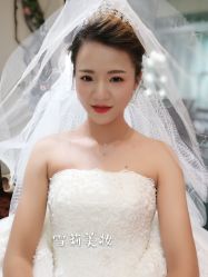 -雪莉美妆婚纱馆