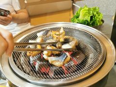 -围炉肉舍•炭烤活鳗•丹东海鲜烤肉(步行街店)