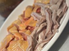 -尚尚仙·酸汤猪手·猪肚鸡火锅(华联万柳购物中心店)