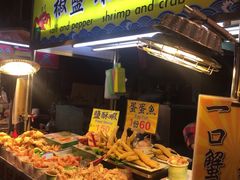 -六合夜市
