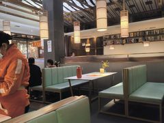 -阿瓦山寨·湘菜现炒·剁椒鱼头王(咸阳总店)
