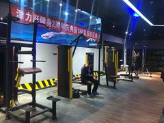 -津力跃游泳健身会所