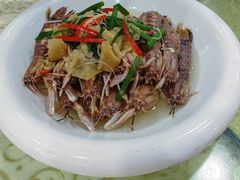 -鹏城人家海鲜酒家·23年老字号(较场尾店)