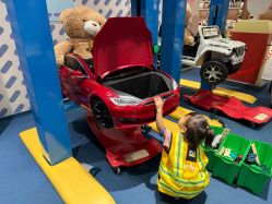 -奈尔宝家庭中心·亲子餐厅(长沙运达汇店)