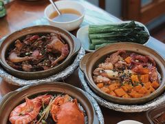 海鲜腊味煲仔饭-崖口煲仔饭