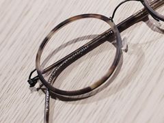 -目艮眼镜SHOWROOM(品牌集合店)