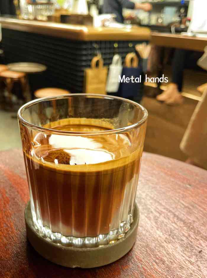 metal hands(淮海路店)-"听说是北京的网红咖啡!来魔都啦必须要去.