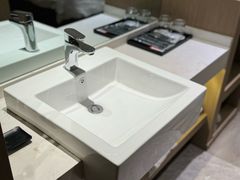 -乔治莫兰迪酒店(济南解放路山东大学店)