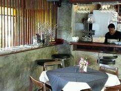 -Dash Teak House