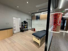 -Z&B Fitness Studio·Gym(前滩L+PLAZA店)
