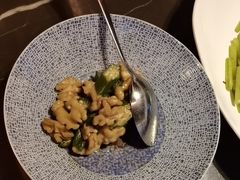 -海派悦庭·海胆烧麦·新融合菜(凯德广场店)