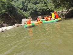 -雅鲁激流探险漂流