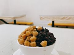鹰嘴豆黑糯米双拼-老周记顺德双皮奶