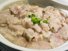 -费大厨辣椒炒肉(高铁吾悦广场店)