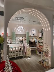 -英氏YeeHoO(颐堤港店)