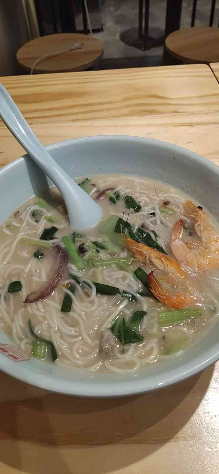 匠心莆善莆田海鲜卤面-"之前好像是一家酸辣粉店,也不知道啥时候改.