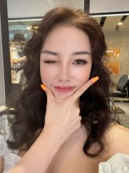 -丝语萱形象