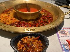 -哥老官重庆美蛙鱼头(宝山龙湖店)