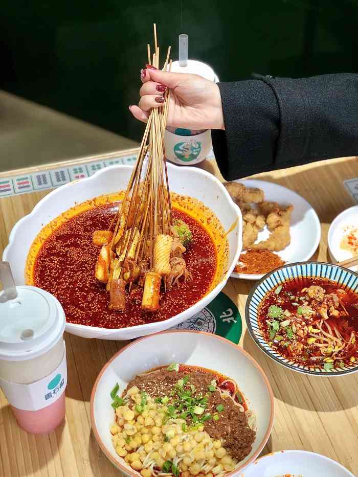 开杠钵钵鸡冒鸭血(美乐城店)-"第一次来邯郸出差,周末来逛逛,于是来到