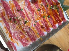 -汉城烤肉·黑金冠(华山路店)