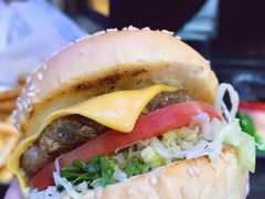 -The Habit Burger Grill 哈比特汉堡(爱琴海店)