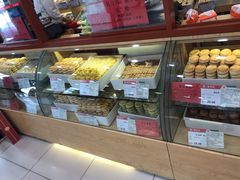 面包甜点陈列柜-稻香村(前门公交站店)