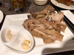 手抓羊肉半斤-贯贯吉·清真餐厅(浙江中路店)