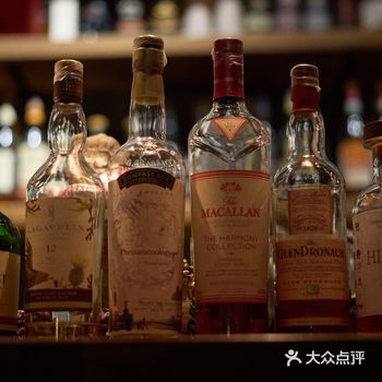 要我说雪莉桶之王也别什么麦卡伦了，都像多纳这样多好