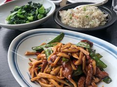 -柒园·三十年创意杭帮菜(龙湖滨江天街店)