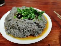 麻豆腐-宝瑞门钉肉饼店