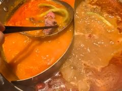 -左庭右院鲜牛肉火锅(金山万达店)