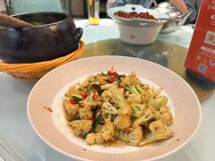 -饭怕鱼·黄焖鲟龙鱼(湖大店)