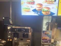-麦当劳(国家体育场南路店)