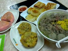 -华威达牛庄(黄埔大道西店)