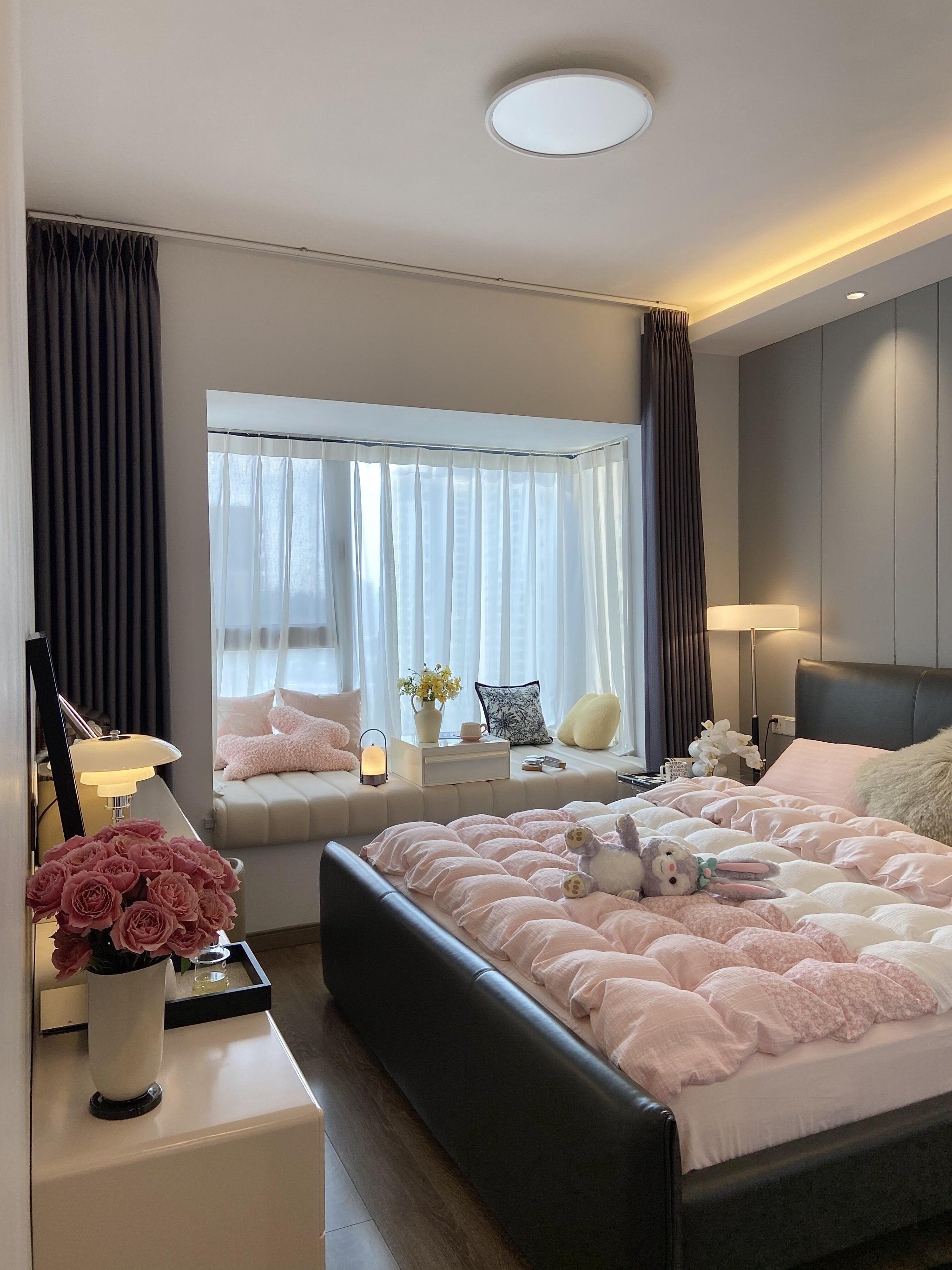 好喜欢这样温馨的小卧室💕