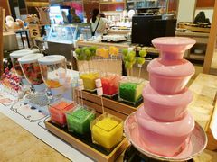 -大中华希尔顿酒店-念自助餐·嗨啤·小龙虾