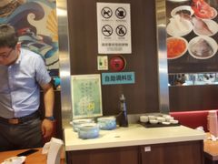 大堂-灵芝妹子海鲜米线(劳动公园店)