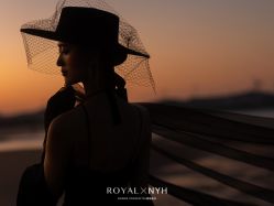 点击看大图 -挪娅婚纱摄影皇家会所